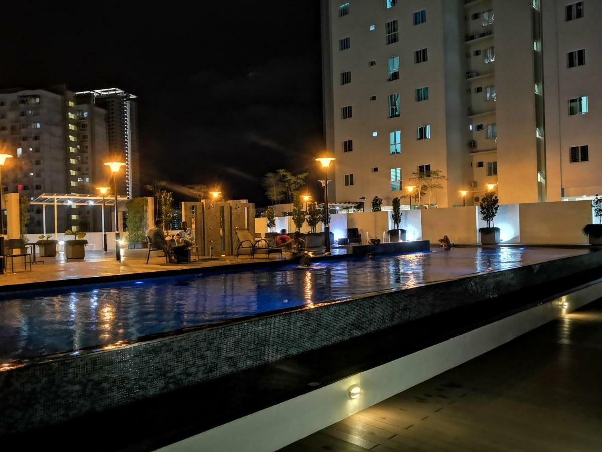 Strait Garden Studio X Ace Pro @ George Town Exterior foto